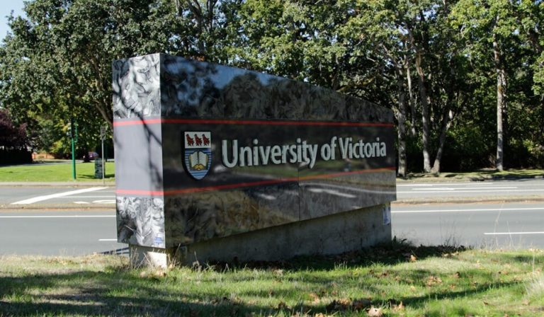 Đại học Victoria thuộc top Đại học nghiên cứu hàng đầu Canada